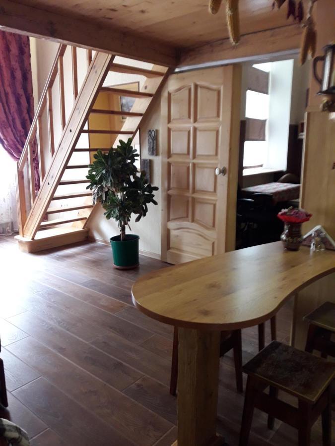 Apartment Na Shevchenka 3 Lviv Ngoại thất bức ảnh