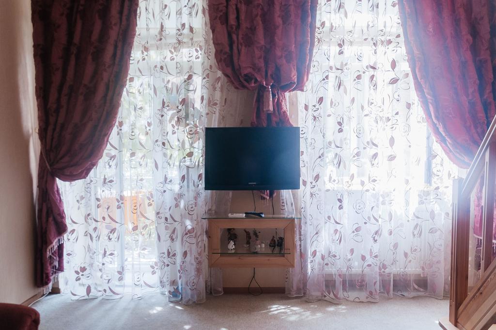 Apartment Na Shevchenka 3 Lviv Ngoại thất bức ảnh
